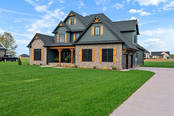 Property Photo: 1143 Bennington Pl KY 42134