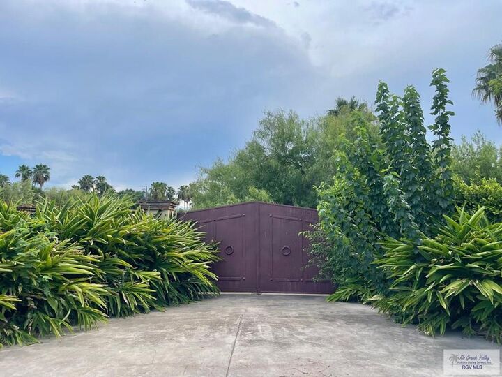 Property Photo: 311 Sunshine Dr. TX 78520