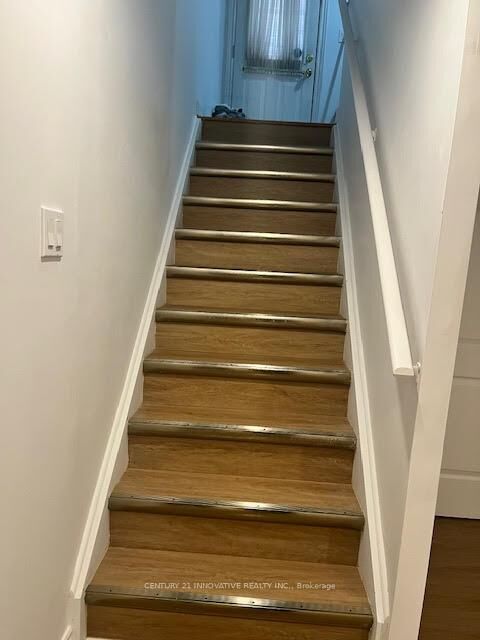 Property Photo:  43 Starfire Drive Bsmt Apt #3  ON M1C 5K1 