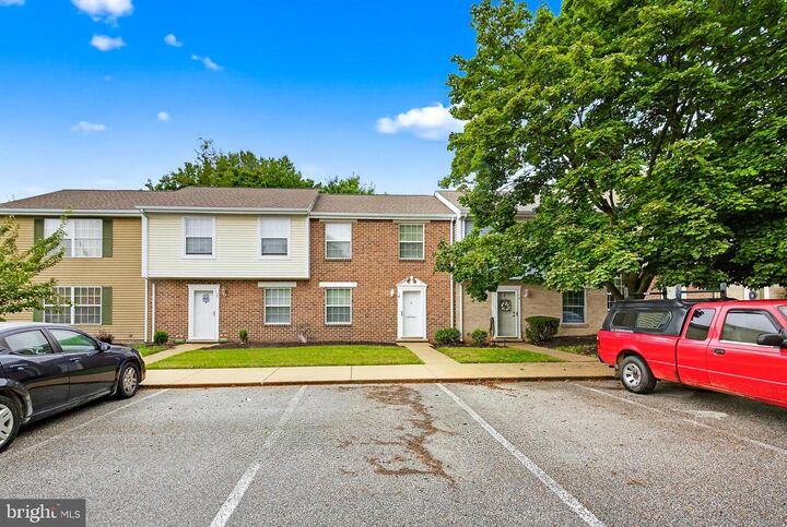 Property Photo: 16 Williamstown Circle PA 17404