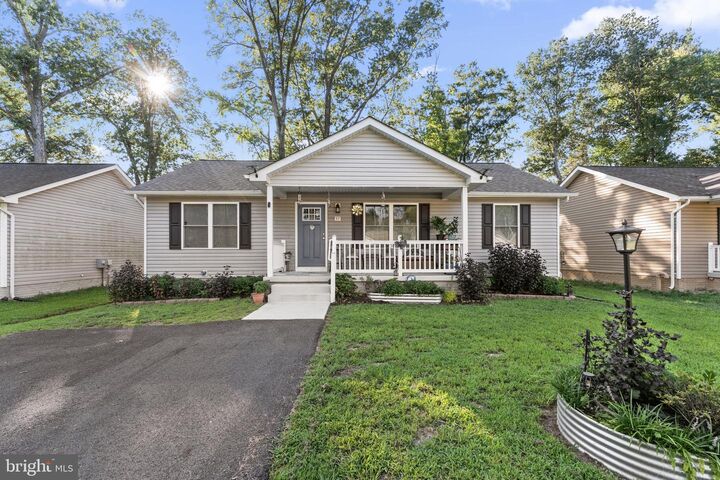 57 Oak Lane  Colonial Beach VA 22443 photo