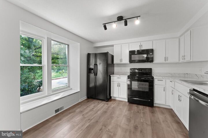 Property Photo:  8161 Sheffield Court  MD 20794 