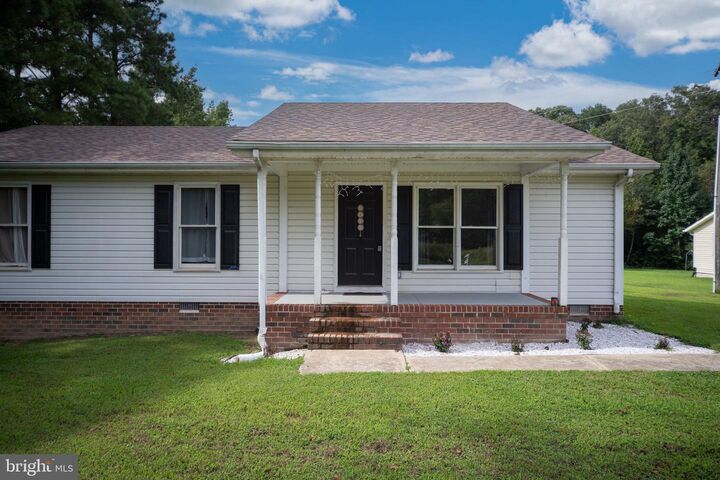 Property Photo: 29315 Sparta Road VA 22514