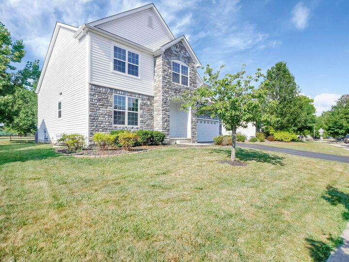 Property Photo:  327 Rockmill Street  OH 43015 