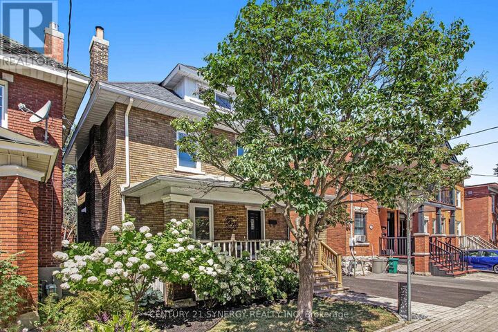 Property Photo: 257 Arlington Avenue ON K1R 5T1