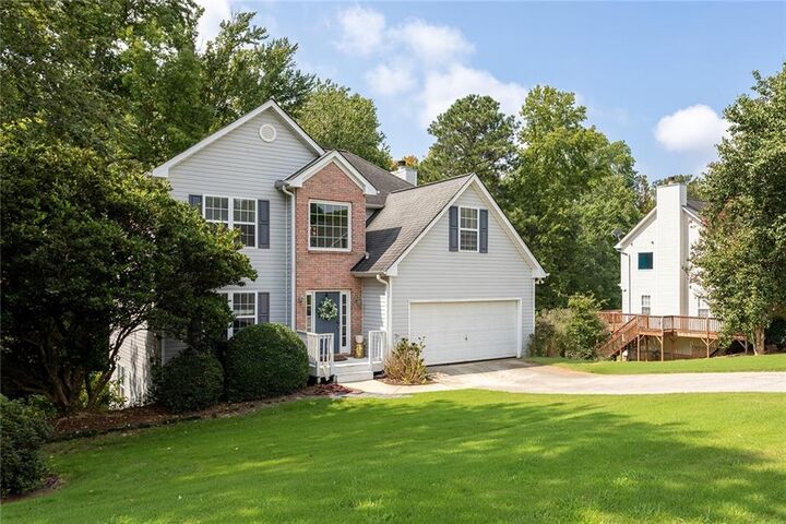 Property Photo: 654 Weaver Falls Court GA 30052