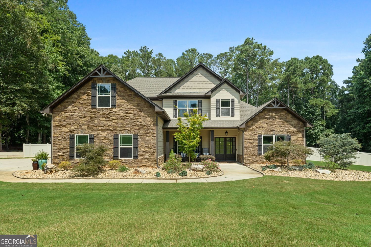 Property Photo: 893 Eskew Road GA 30252