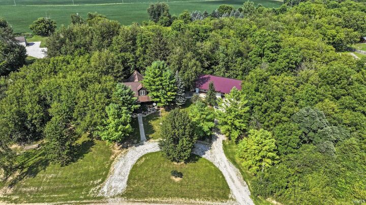 Property Photo: 8198 W Harbour Drive IN 46760