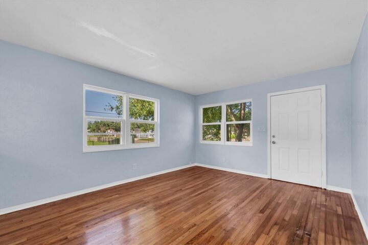 Property Photo: 1101 28th Street N FL 33713