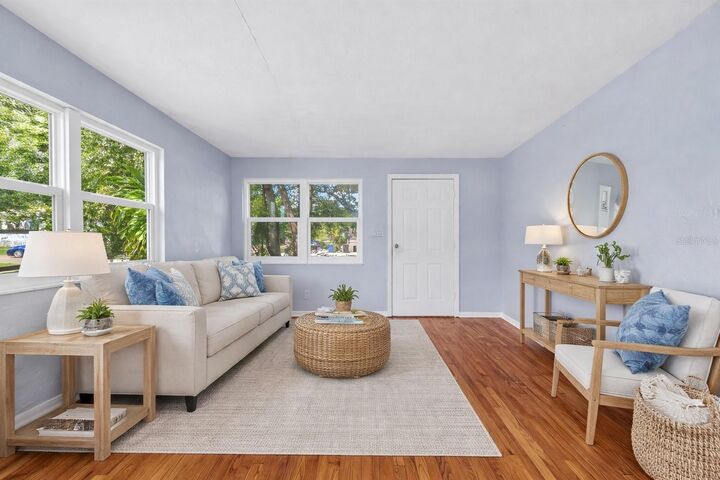 Property Photo:  1101 28th Street N  FL 33713 