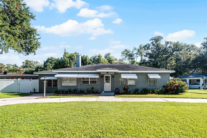 Property Photo:  408 Editha Circle  FL 32771 