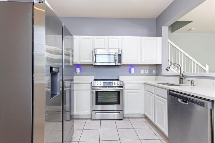 Property Photo: 8324 72nd Lane E FL 34201