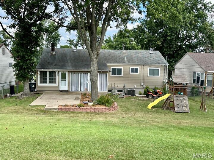 Property Photo:  7222 Cheshire Lane  MO 63123 