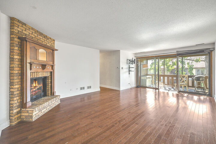 Property Photo:  13154 N Country Club Court 2B  IL 60463 