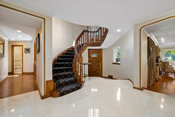 Property Photo:  1144 Green Bay Road  IL 60035 