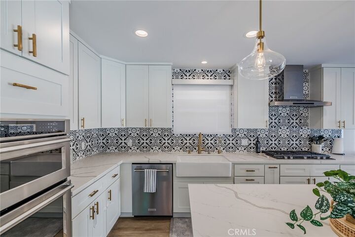 Property Photo:  23046 Anza Avenue  CA 90505 