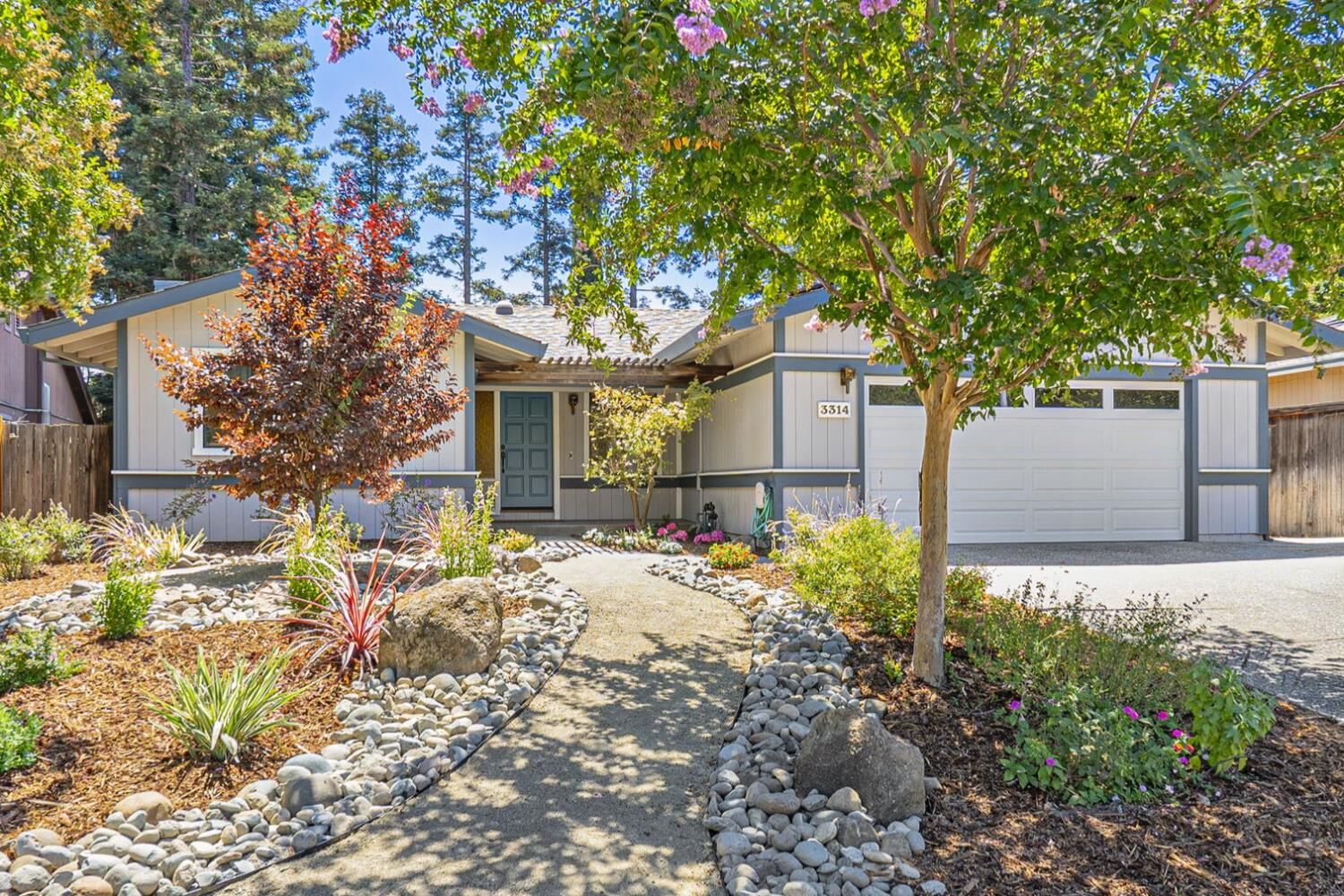 Property Photo:  3314 Oyster Bay Avenue  CA 95616 