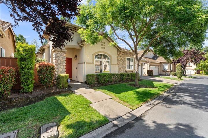 12012 Gold Pointe Lane  Gold River CA 95670 photo