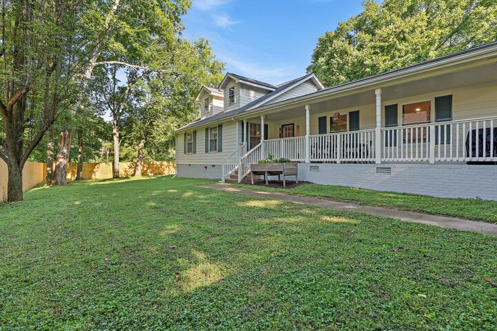 Property Photo: 115 Holt Hills Rd TN 37211