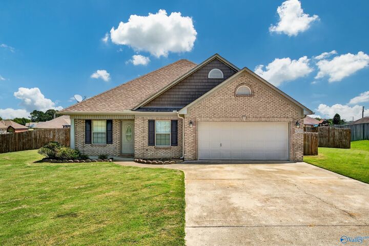 26380 Miller Lane  Elkmont AL 35620 photo