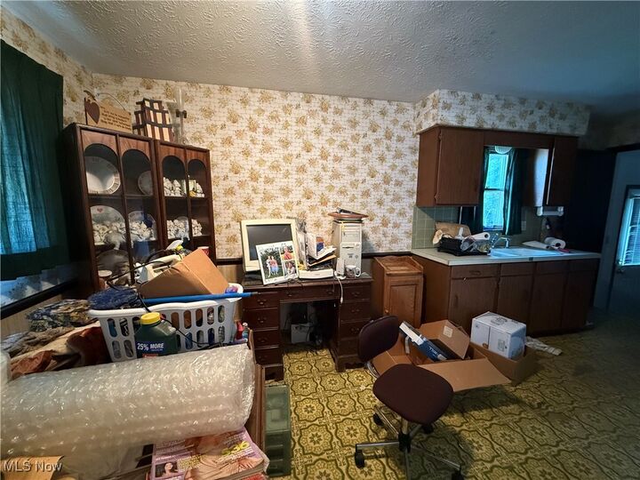Property Photo: 469 Baldwin Road OH 44312