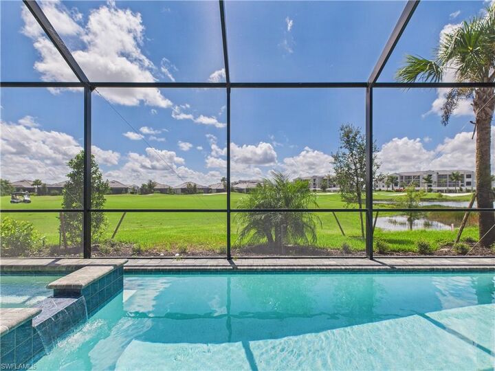 Property Photo:  5412 Fancourt Links Way  FL 34142 