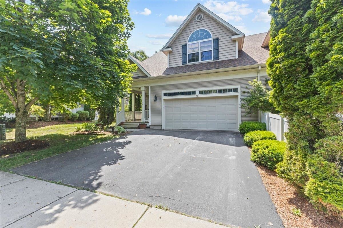 Property Photo: 70 Dunbar Drive VT 05452