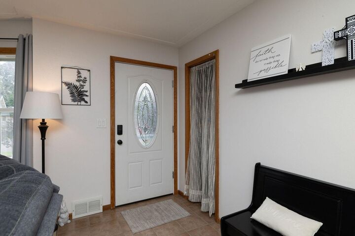 Property Photo: 2547 14th Avenue E MN 55109