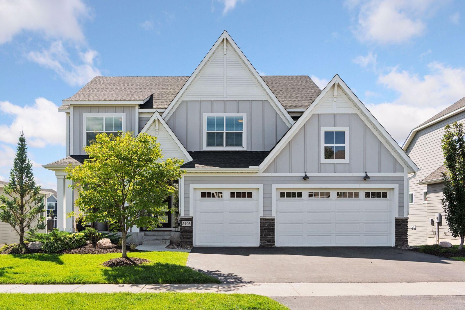 Property Photo: 5495 Yellowstone Lane N MN 55446