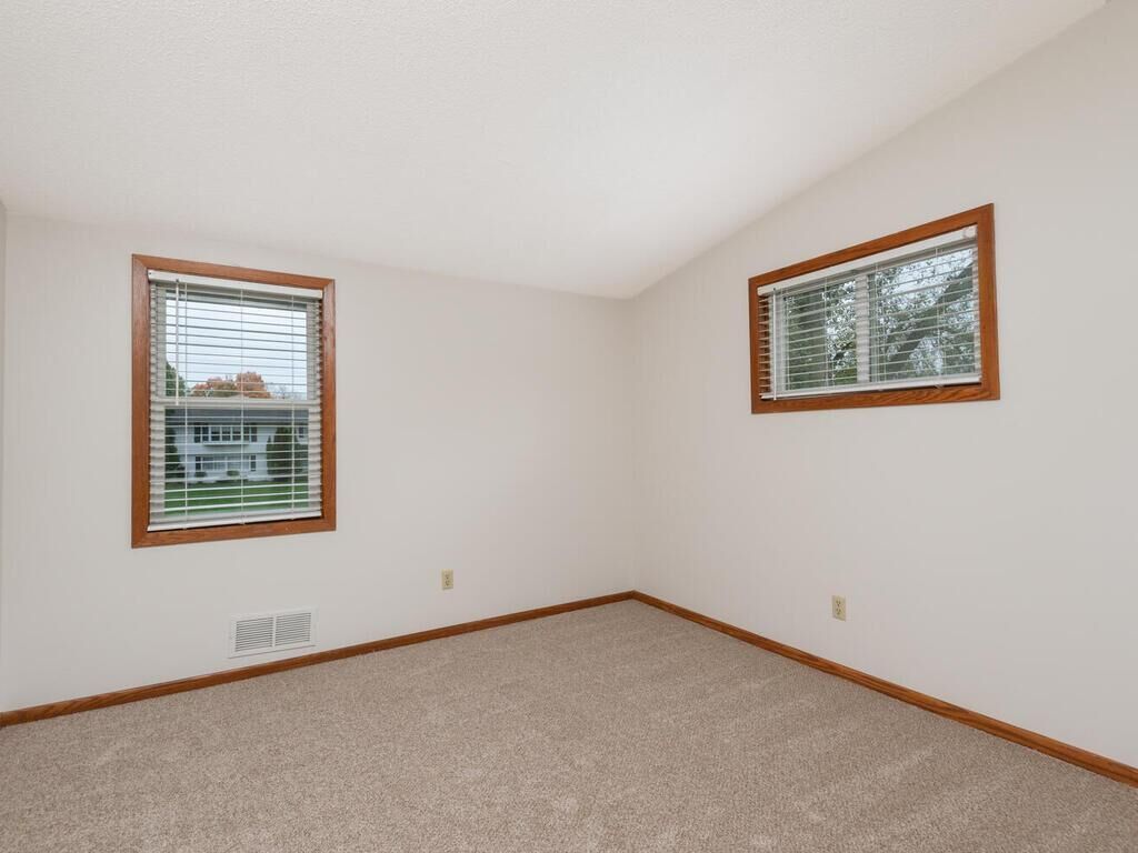 Property Photo: 5826 Salisbury Avenue MN 55345