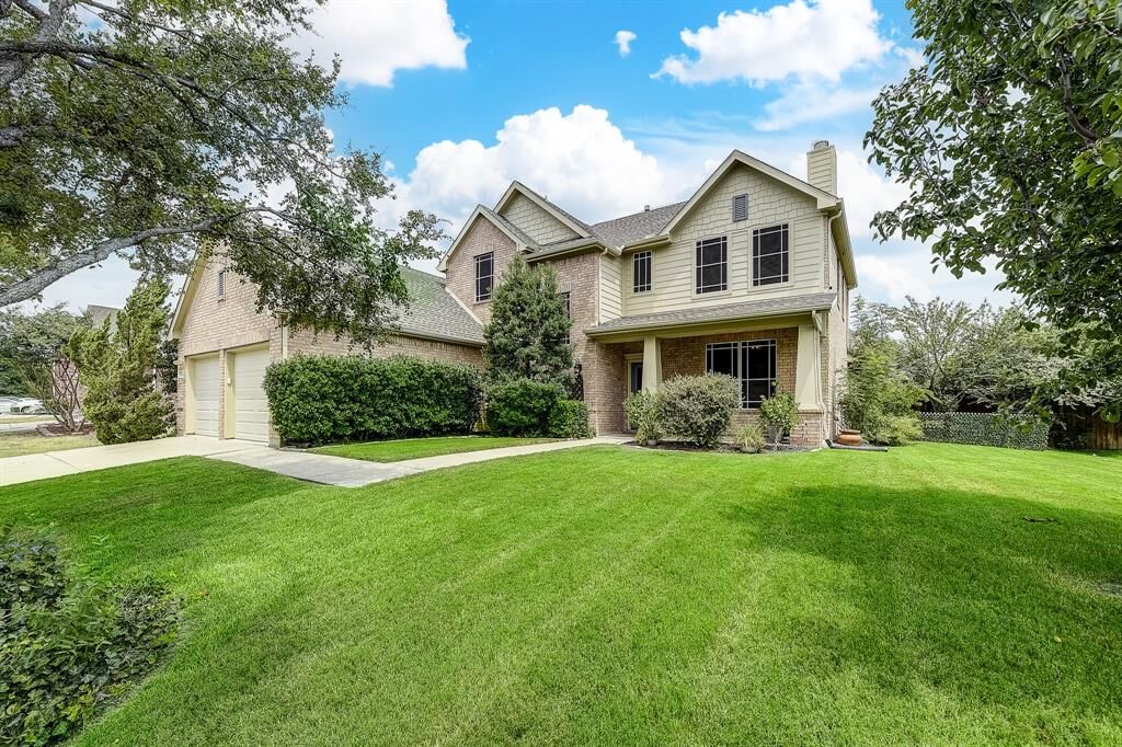 Property Photo: 2453 Dawn Mist Drive TX 75068