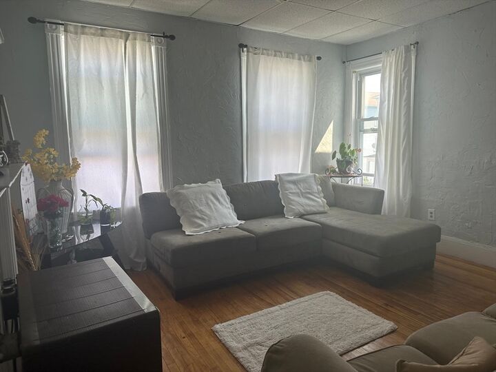 Property Photo: 82 Fox St MA 01604