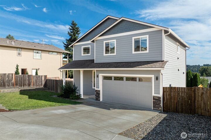 Property Photo: 124 W 12th Way WA 98629