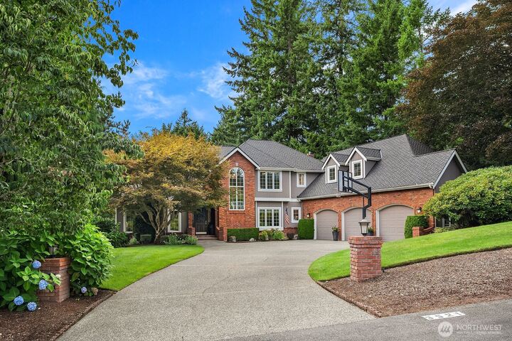 Property Photo: 3521 264th Avenue SE WA 98075