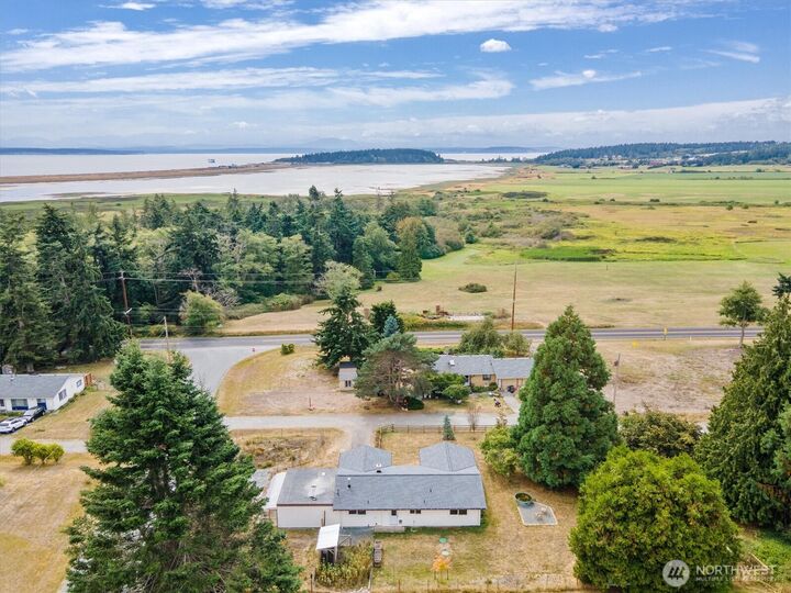 964  Ferry Avenue  Coupeville WA 98239 photo