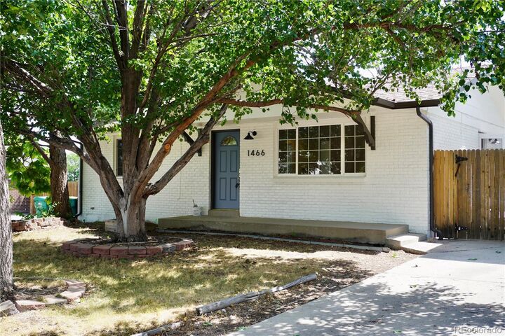 Property Photo:  1466 Elmwood Lane  CO 80221 