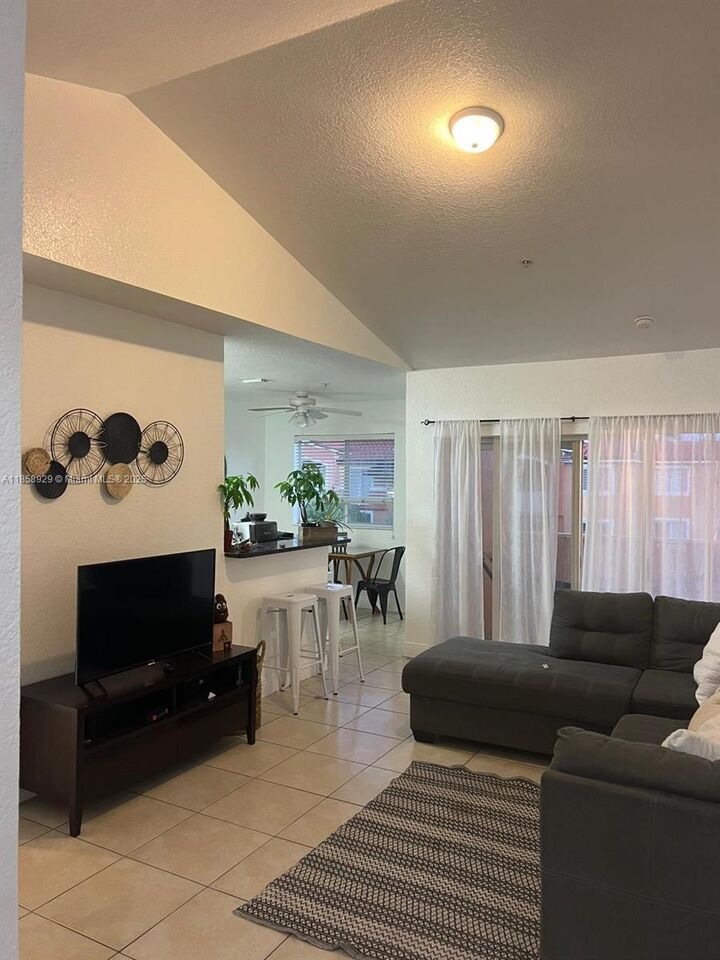 Property Photo: 20930 SW 87th Ave 303 FL 33189