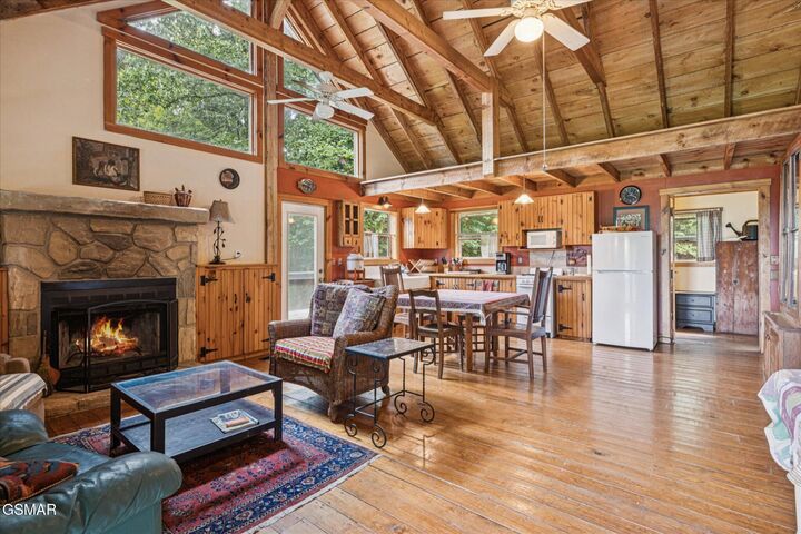 Property Photo: 973 Luna Way TN 37843