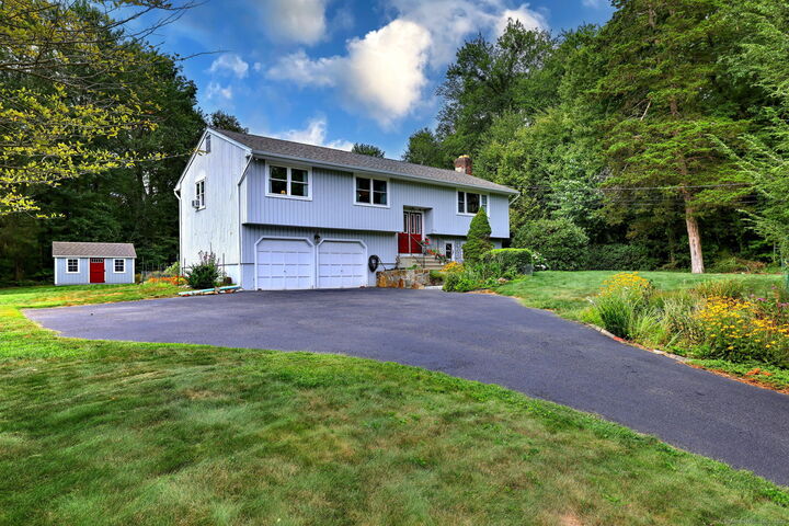 Property Photo: 28 Sagamore Drive CT 06483