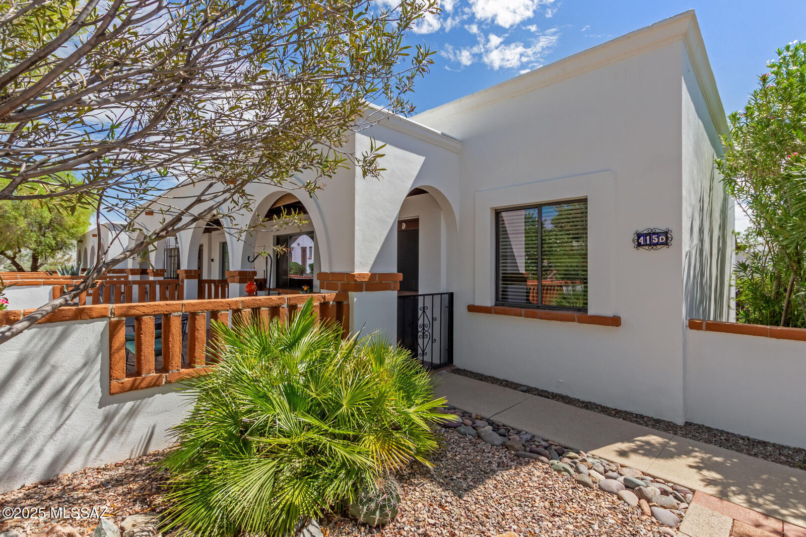 Property Photo:  415 S Paseo Sarta D  AZ 85614 