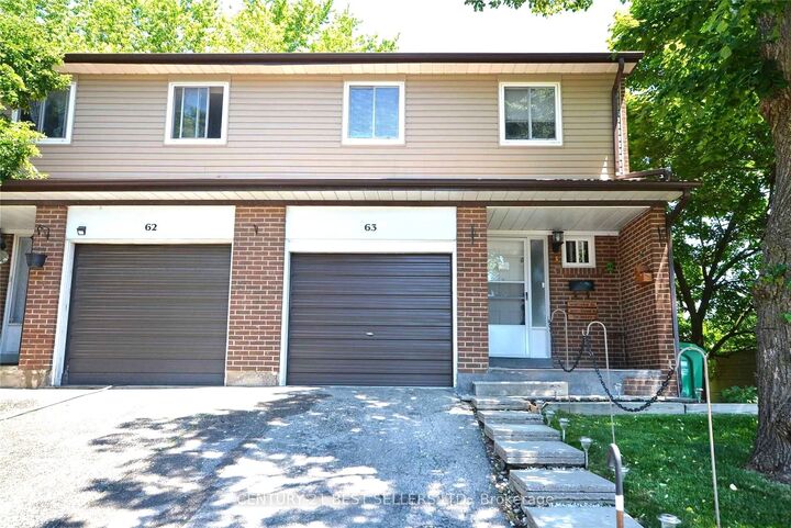 3025 Cedarglen Gate 63  Mississauga ON L5C 2V7 photo