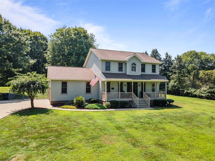 Property Photo:  285 Pleasantview  PA 15059 
