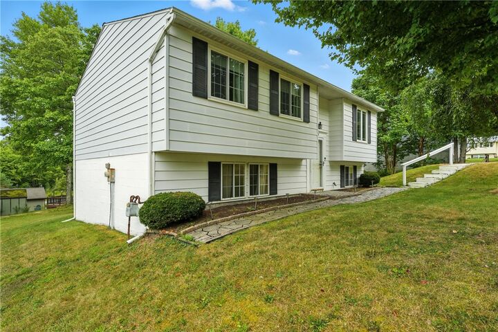 Property Photo: 254 Harvey Drive PA 16346