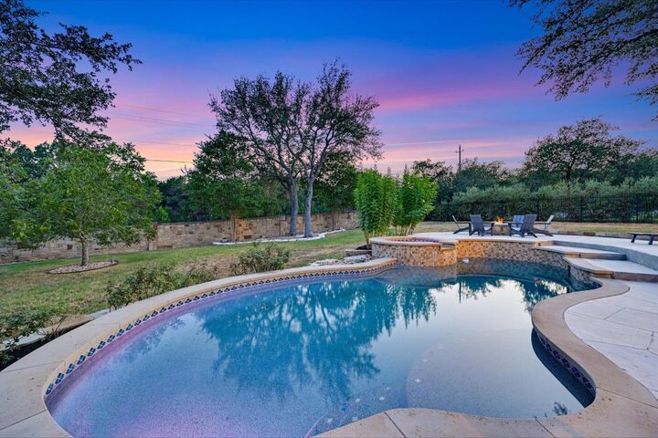 Property Photo:  7609 Lazy River Cove  TX 78730 