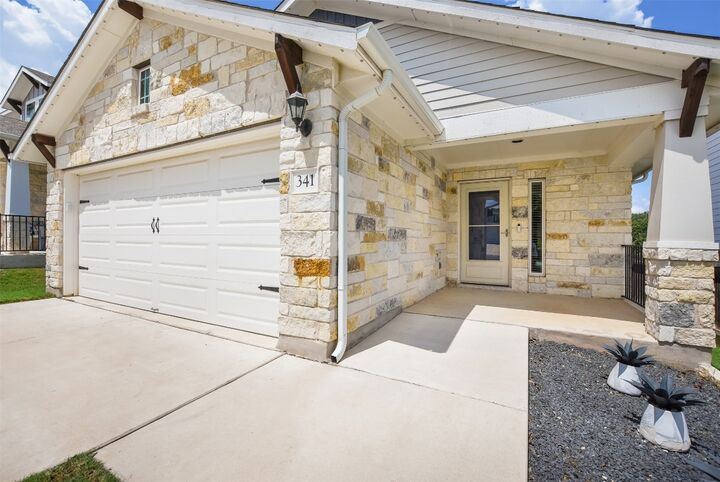 Property Photo:  341 Gaida Loop  TX 78628 