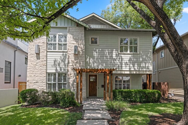 Property Photo: 1106 Maufrais Street TX 78703