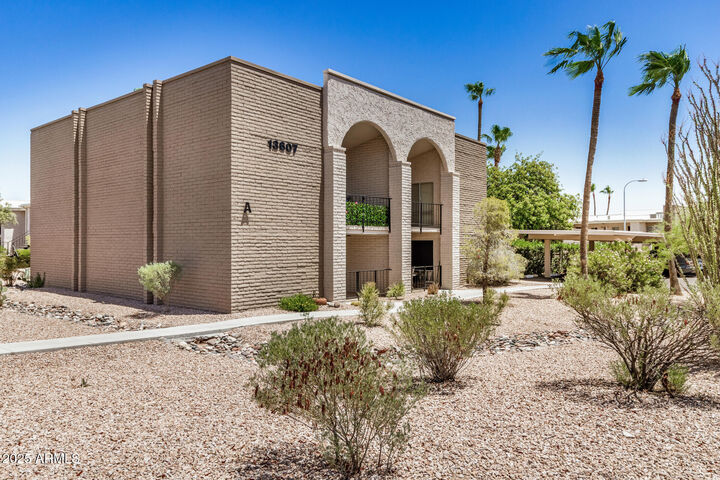 Property Photo: 13607 N Hamilton Drive A18 AZ 85268