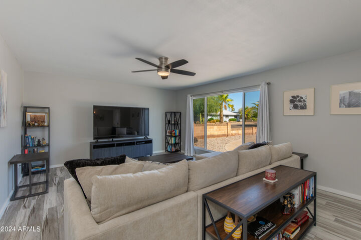 Property Photo: 6537 E Palm Lane AZ 85257