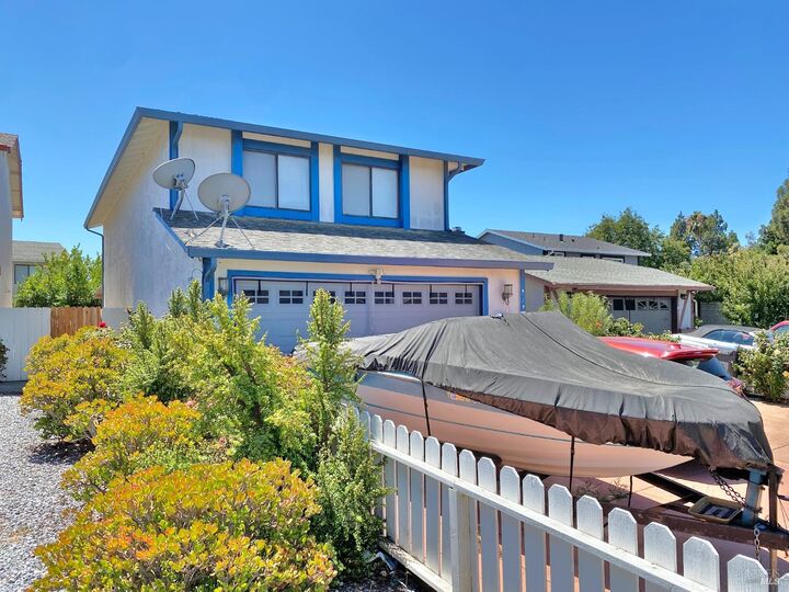 Property Photo: 919 Brandon Way CA 94533