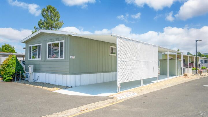 Property Photo:  108 Cardinal Way  CA 95409 